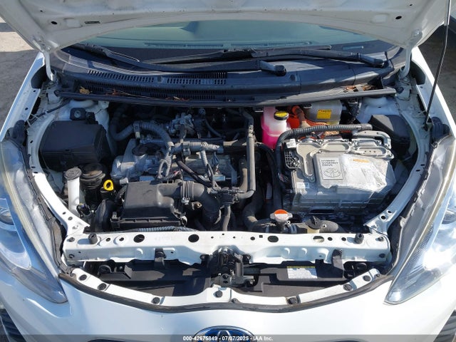 JTDKDTB39G1132734 Toyota 1nz-fxe+1lm