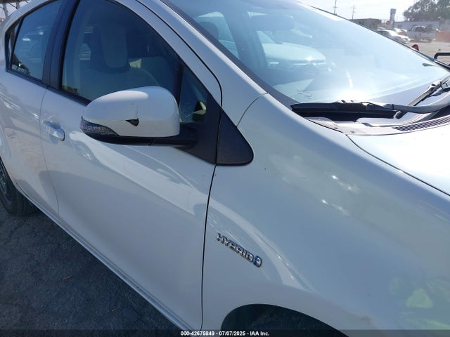 JTDKDTB39G1132734 Toyota 1nz-fxe+1lm