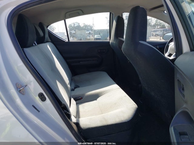 JTDKDTB39G1132734 Toyota 1nz-fxe+1lm