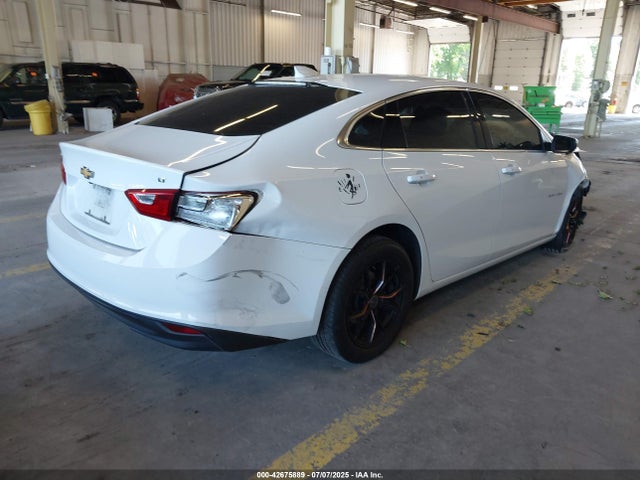 Chevrolet lfv - direct injection, variable valve timing, gen 1 2018 1G1ZD5ST0JF156398 Image 4