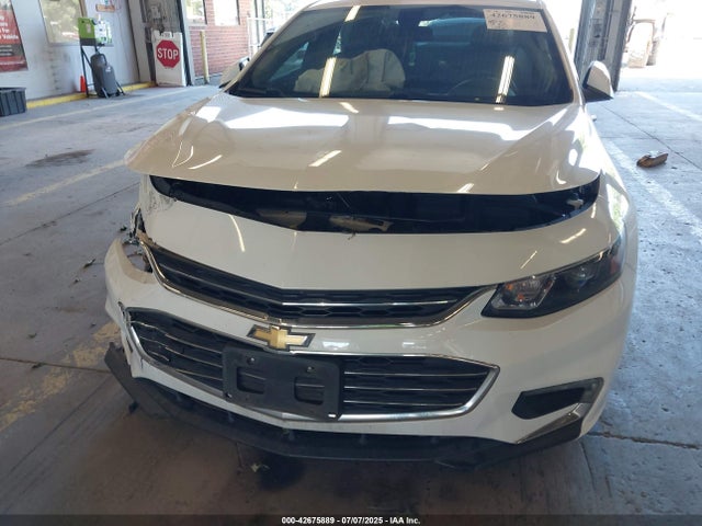 Chevrolet lfv - direct injection, variable valve timing, gen 1 2018 1G1ZD5ST0JF156398 Image 6