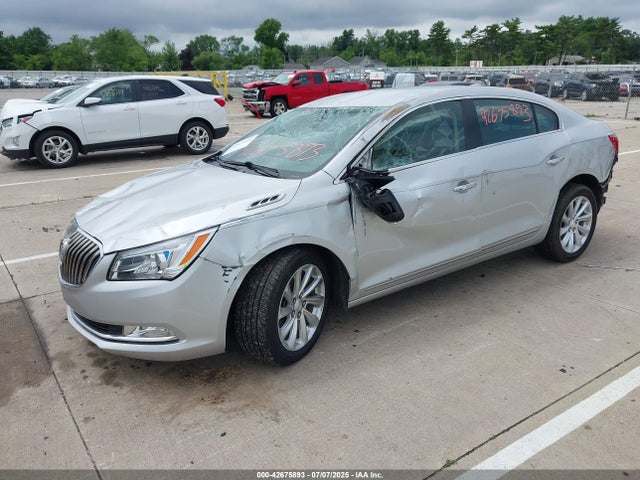 1G4GB5G31FF257059 Buick lfx