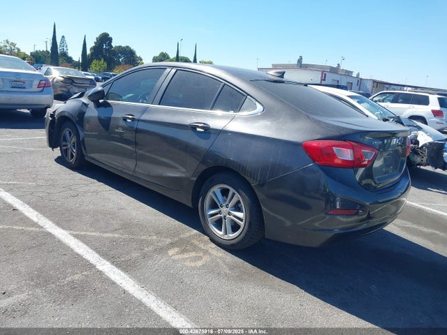 Chevrolet le2 -di: direct injection, vvt: variable valve timing, gen, alum 2017 1G1BE5SMXH7160969 Image 3