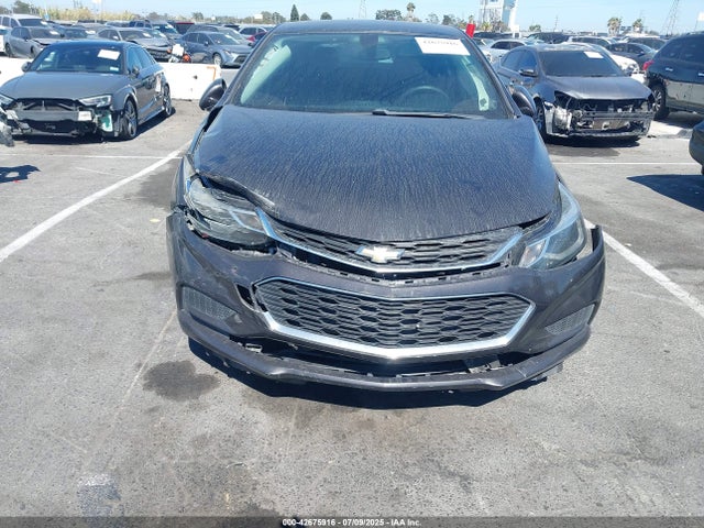 Chevrolet le2 -di: direct injection, vvt: variable valve timing, gen, alum 2017 1G1BE5SMXH7160969 Image 6