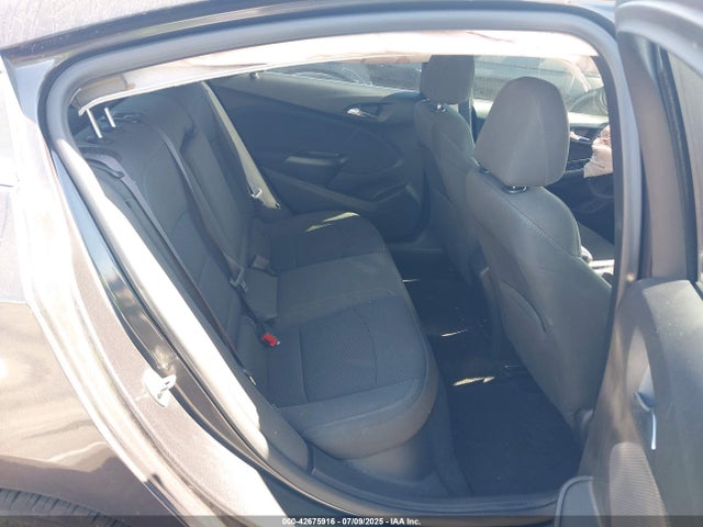 Chevrolet le2 -di: direct injection, vvt: variable valve timing, gen, alum 2017 1G1BE5SMXH7160969 Image 8