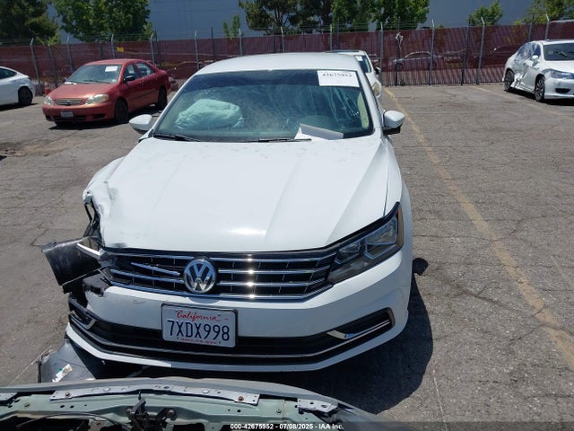 1VWAT7A35HC002203 Volkswagen 1.8 tsi