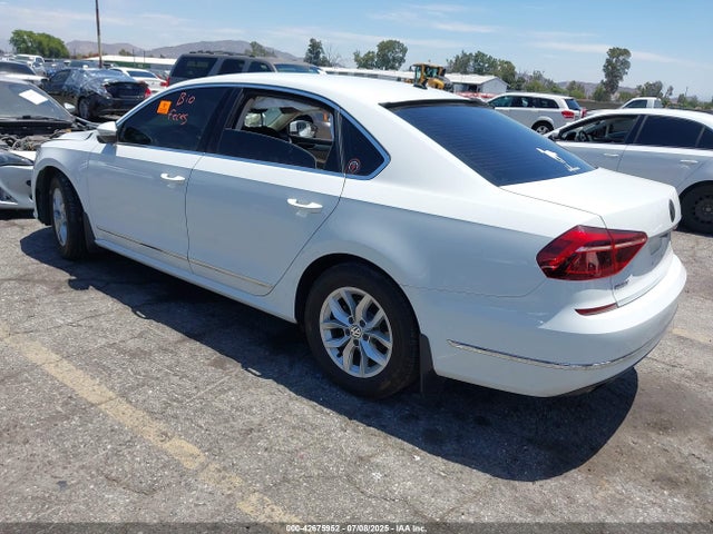 1VWAT7A35HC002203 Volkswagen 1.8 tsi