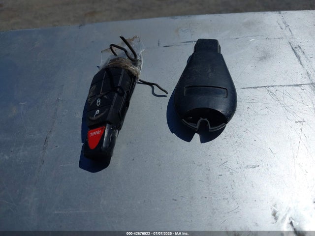 2C4RC1BG9ER242958 Chrysler 2014