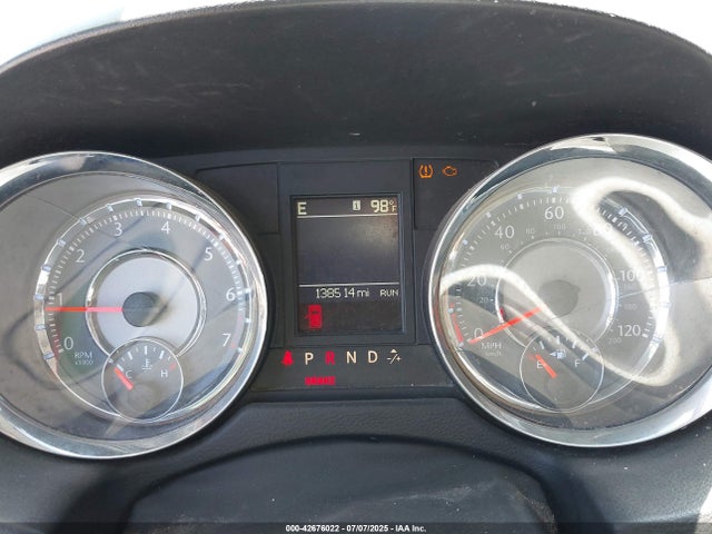 2C4RC1BG9ER242958 Chrysler 2014