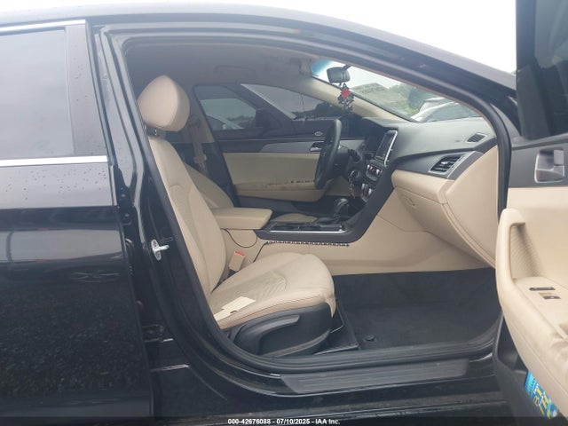 42676088 :رقم المزاد ، 5NPE24AF5KH789553 vin ، 2019 Hyundai Sonata Se مزاد بيع
