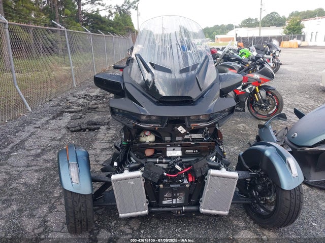 2BXNBDD24SV000702 Can-Am Ace