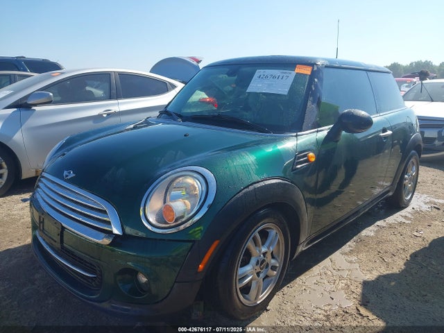 2013 MINI HARDTOP WMWSU3C54DT687796 Photo 1