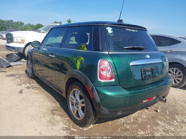 2013 MINI HARDTOP WMWSU3C54DT687796 Photo 2