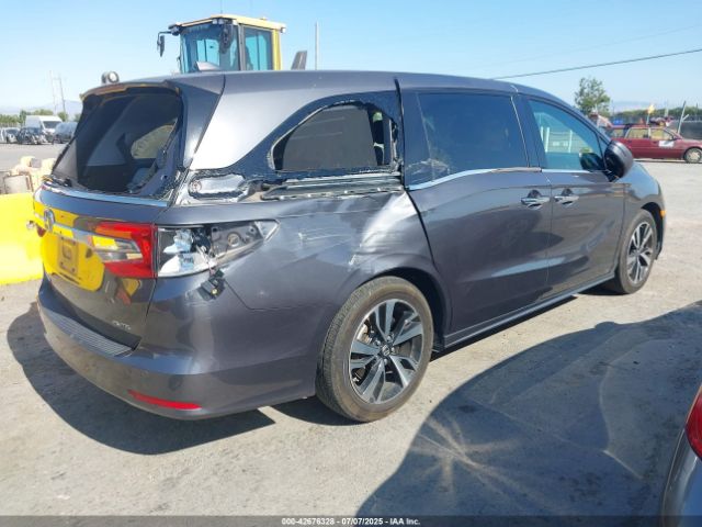 2018 HONDA ODYSSEY 5FNRL6H98JB028569 Photo 3