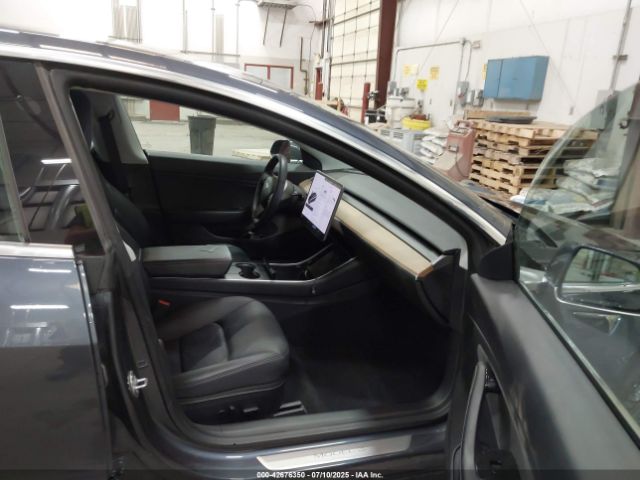 2020 TESLA MODEL 3 5YJ3E1EBXLF666481 Photo 4