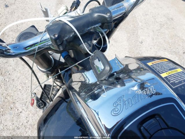 2023 INDIAN MOTORCYCLE CO. CHALLENGER 56KLCBRR2P3416863 Photo 10