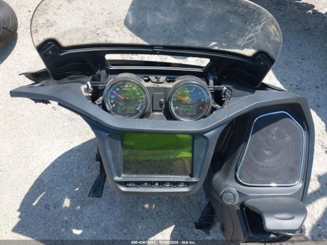 2023 INDIAN MOTORCYCLE CO. CHALLENGER 56KLCBRR2P3416863 Photo 6