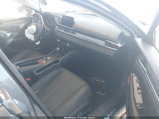 JM1GL1WY3M1619314 Mazda py turbo