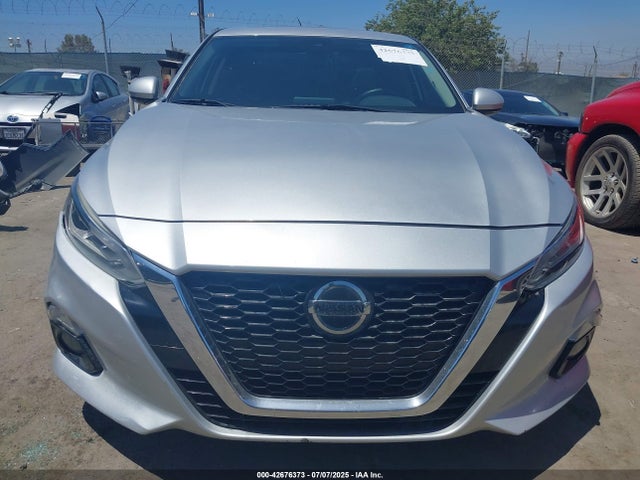 1N4BL4EW8KC195275 Nissan 2019