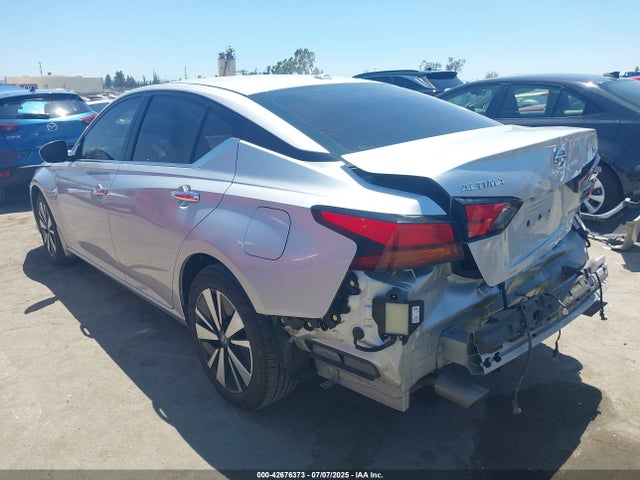 1N4BL4EW8KC195275 Nissan 2019