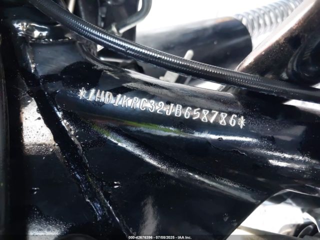 2018 HARLEY-DAVIDSON FLHXS 1HD1KRC32JB658786 Photo 9