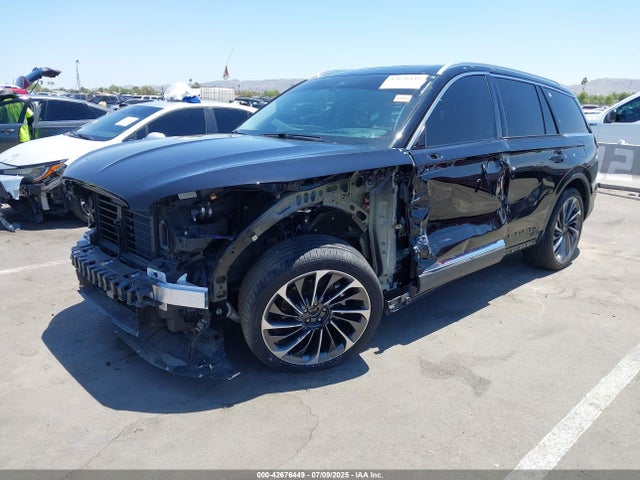 Lincoln gtdi 2023 5LM5J7WCXPGL02189 Image 2