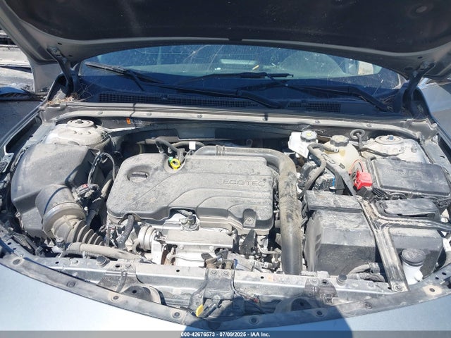 1G1ZG5ST3RF181704 Chevrolet lfv