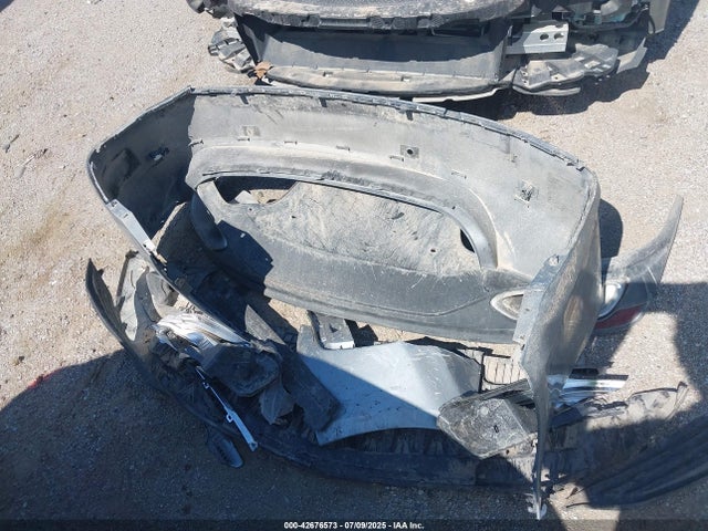 1G1ZG5ST3RF181704 Chevrolet lfv