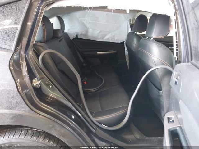 Subaru naturally aspirated 2017 JF2GPANC6H8260873 Image 8