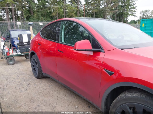 7SAYGDEE2NF429808 Tesla 2022