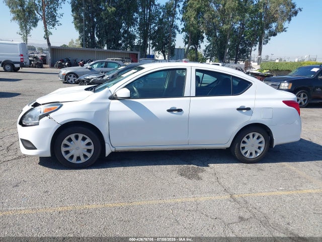 Nissan Versa 1.6 S 2016 3N1CN7AP9GL905405 Image 14