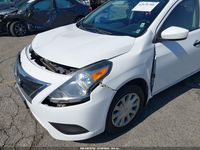 Nissan Versa 1.6 S 2016 3N1CN7AP9GL905405 Image 17
