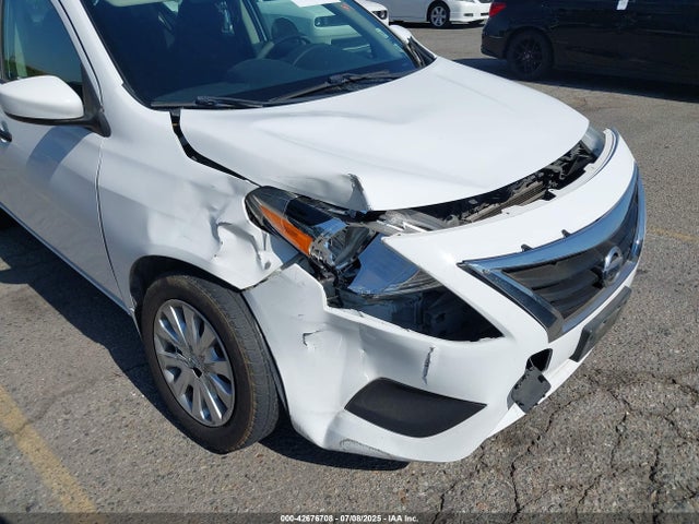Nissan Versa 1.6 S 2016 3N1CN7AP9GL905405 Image 6