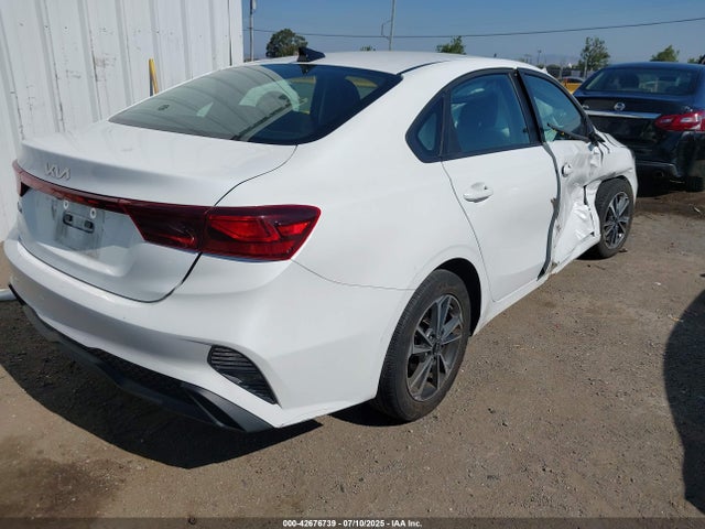 3KPF24AD8RE816598 KIA mpi nu