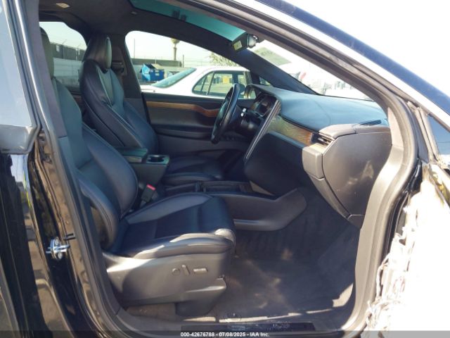 2020 TESLA MODEL X 5YJXCBE27LF261529 Photo 4