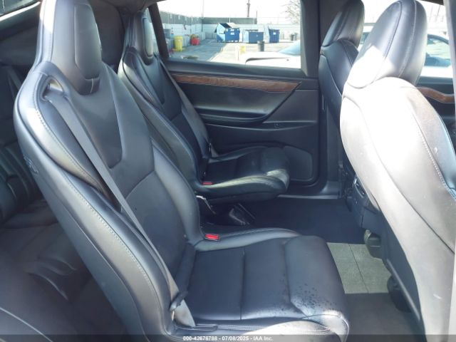 2020 TESLA MODEL X 5YJXCBE27LF261529 Photo 7