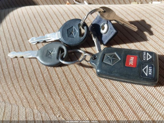 1997 CHRYSLER TOWN & COUNTRY 1C4GT54L3VB427790 Photo 10