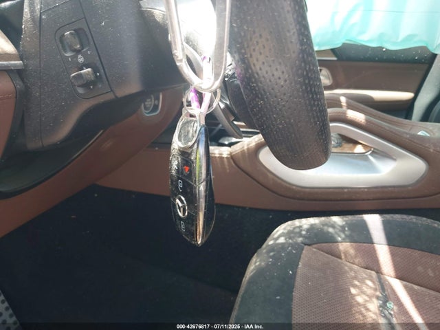 4JGFD6BBXRA995521 Mercedes-Benz m256