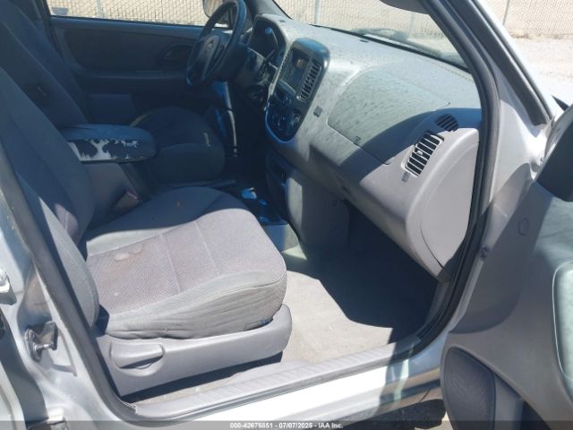 2002 FORD ESCAPE 1FMYU04122KB95970 Photo 4