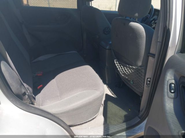 2002 FORD ESCAPE 1FMYU04122KB95970 Photo 7