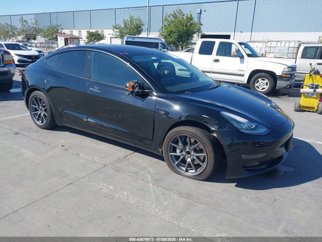 2018 TESLA MODEL 3 5YJ3E1EA9JF011457 Photo 0