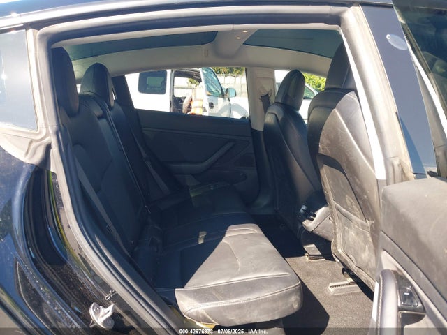 2018 TESLA MODEL 3 5YJ3E1EA9JF011457 Photo 7