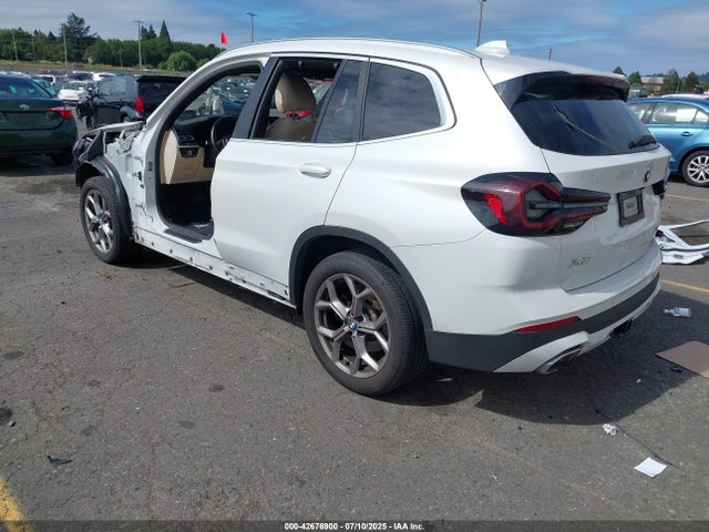 BMW X3 2022 5UX53DP01N9M96728 Image 3