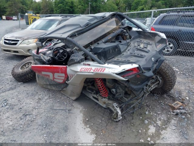 2024 CAN-AM MAVERICK X3 3JBVGAV46RE000322 Photo 2