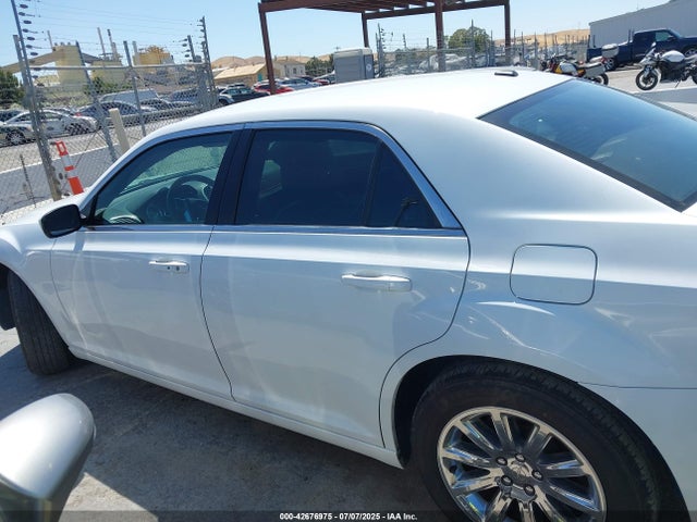 2C3CCAAG8EH376359 Chrysler 2014
