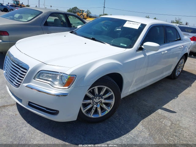2C3CCAAG8EH376359 Chrysler 2014