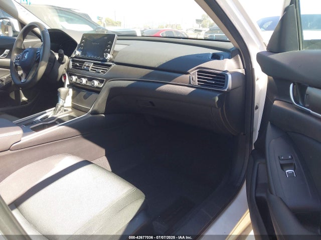 1HGCV1F13KA098704 Honda l15be