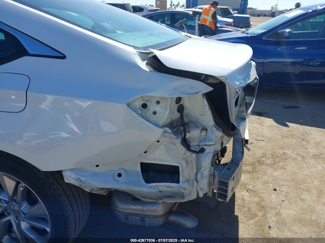 1HGCV1F13KA098704 Honda l15be