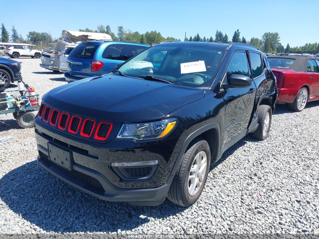 3C4NJDAB1JT261863 Jeep 2018