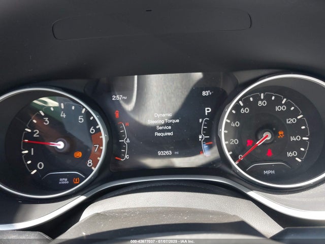 3C4NJDAB1JT261863 Jeep 2018